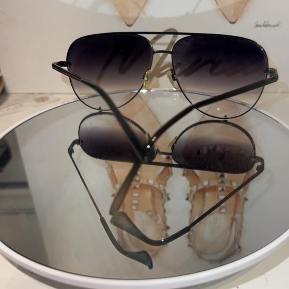 Quay Australia Jacqueline Hill Black Aviator Sunglasses - Picture 4 of 6